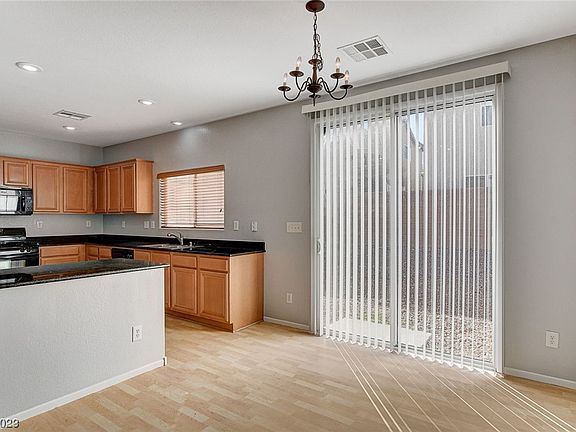5th image of 39 Harbor Pines Ct