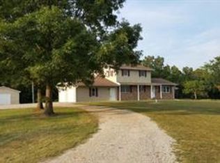 24501 Grindstone Rd, Lebanon, MO 65536