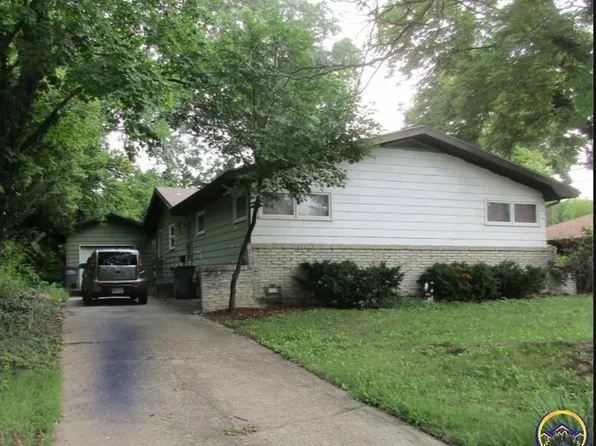1614 W 12th Ave, Emporia, KS 66801