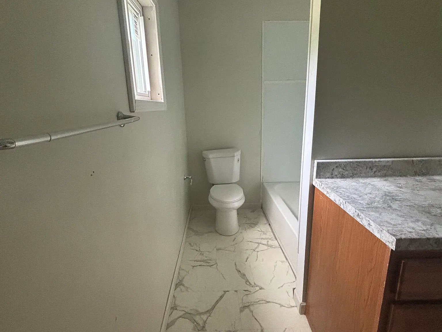 1 bed, 1.0 bath, 672 sqft, $875 — Photo 4