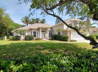 250 Seaglass Dr, Melbourne Beach, FL 32951