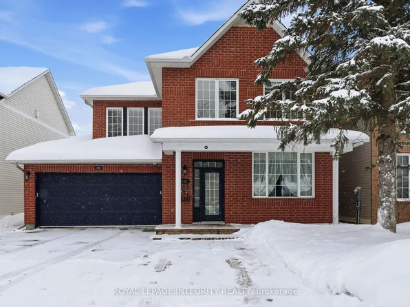 2104 Sandy Oaks Dr, Ottawa, ON K1W 1H5