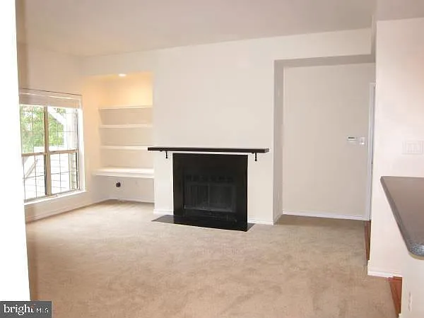 Building Photo - 3910 Penderview Dr #624