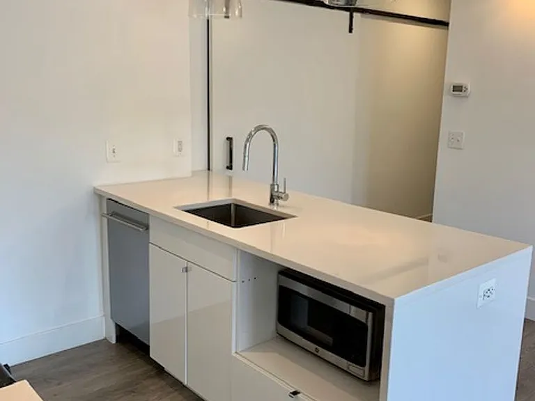 1881 3rd St NW — Photo 30