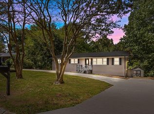 3117 Edgetone Dr, Raleigh, NC 27604