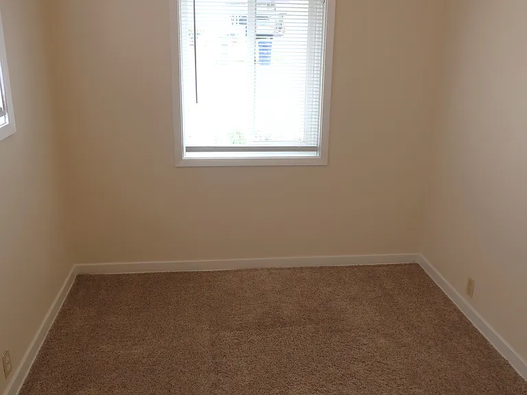 105 Lavender Ct #1 — Photo 10
