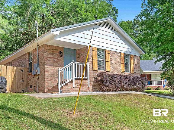 3rd image of 257 Maple Cir