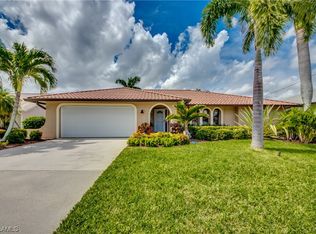 2514 SE 23rd Pl, Cape Coral, FL 33904