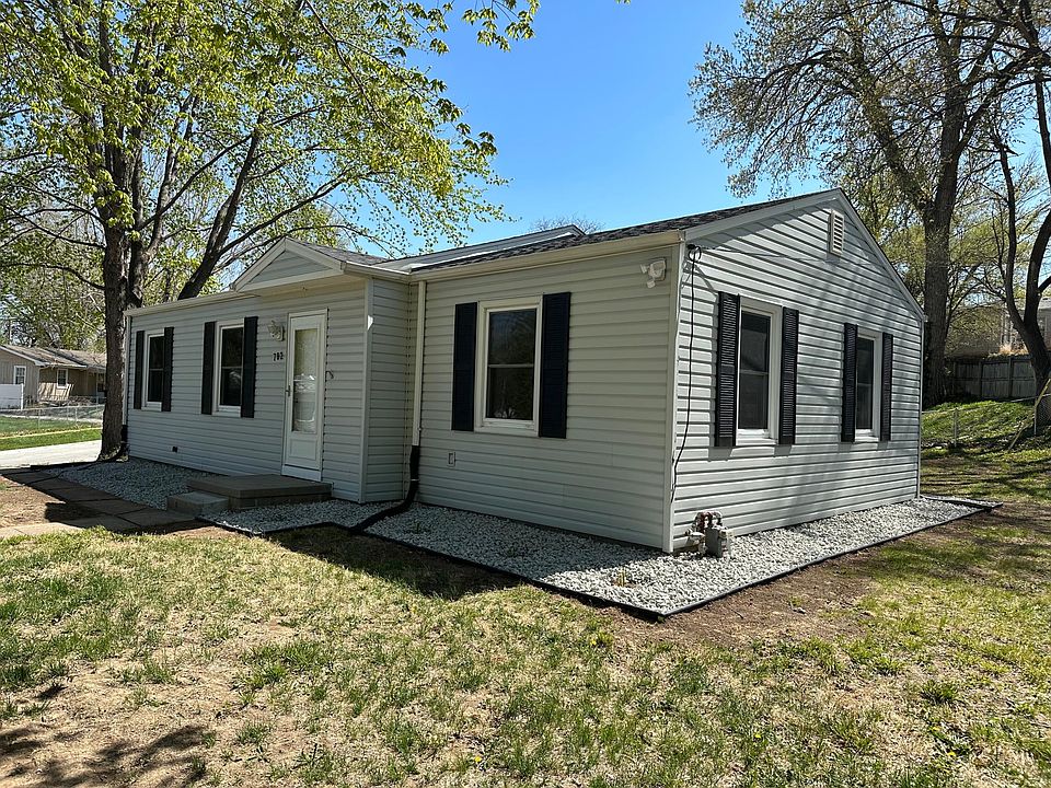 1st image of 782 Cole Creek Cir