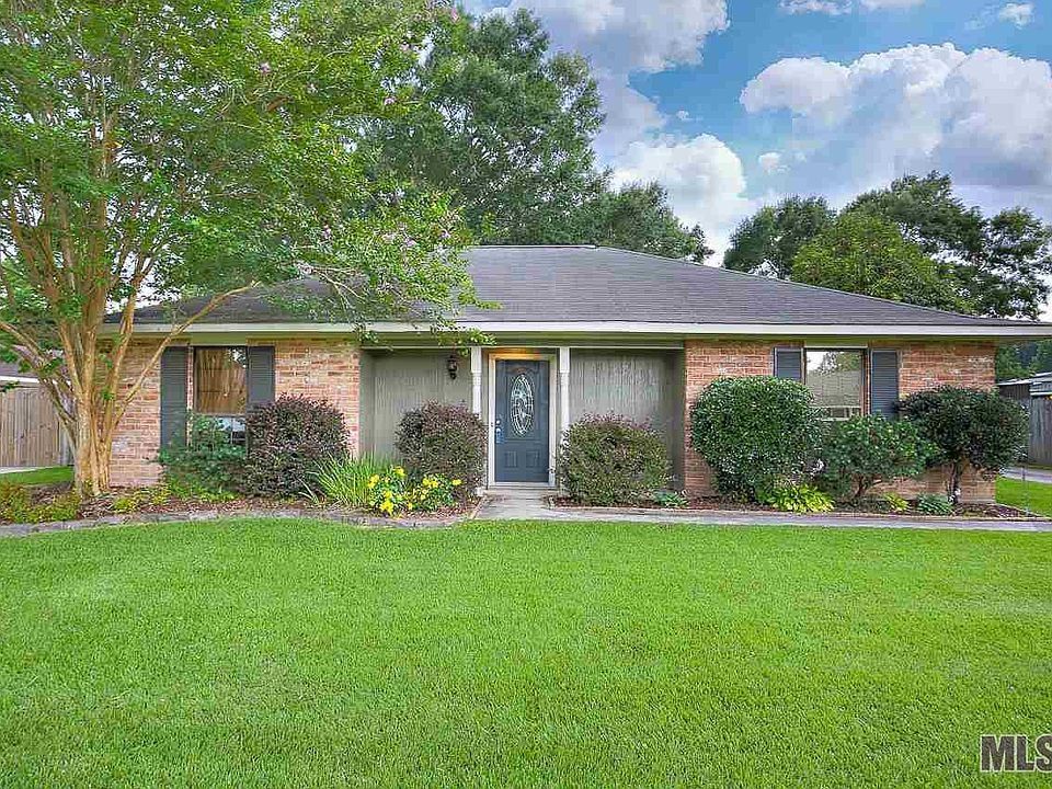 1st image of 931 Maywood Dr