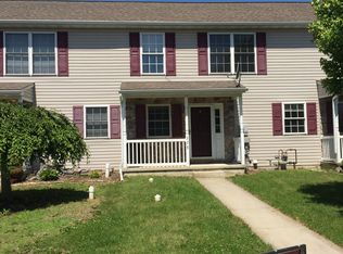 328 Elmshire Dr, Lancaster, PA 17603