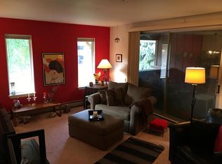 4225 W Rivers Edge Cir UNIT 6, Brown Deer, WI 53209