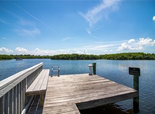 1185 Venetian Harbor Dr NE, Saint Petersburg, FL 33702
