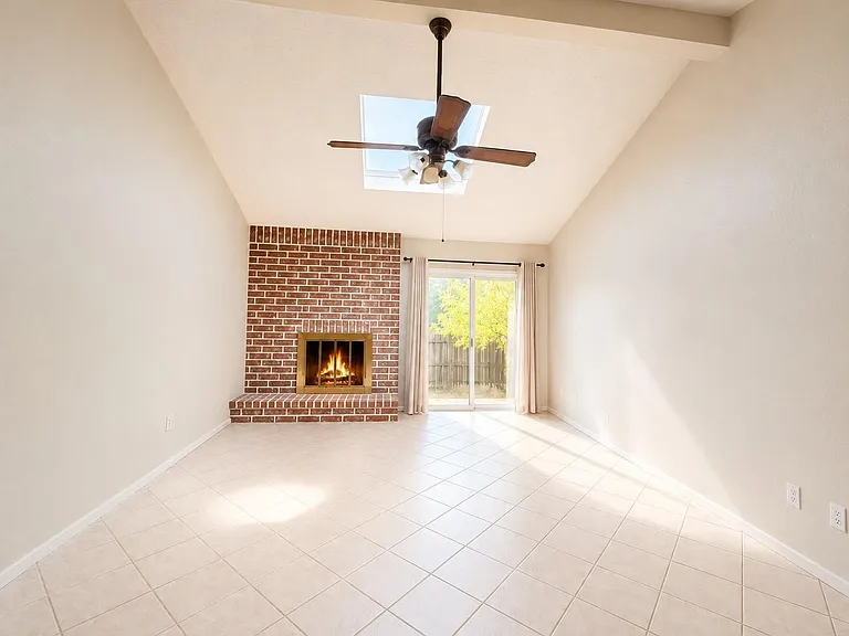 8206 Westbank Ave — Photo 4