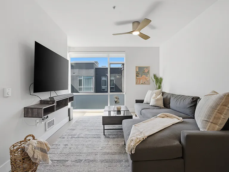 901 Jefferson St #513 — Photo 9