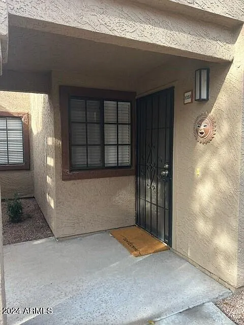 2 bed, 2.0 bath, 1091 sqft, $1,600 — Photo 3