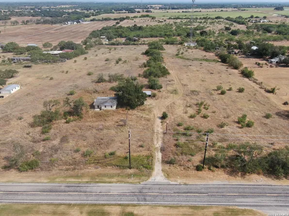 1309 Fm 2790, Lytle, TX 78052