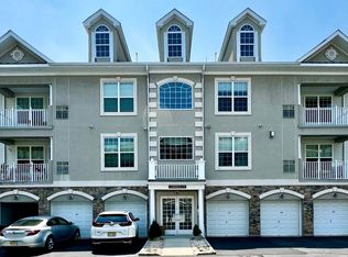 3 Crystal Ct #1C, Little Falls, NJ 07424