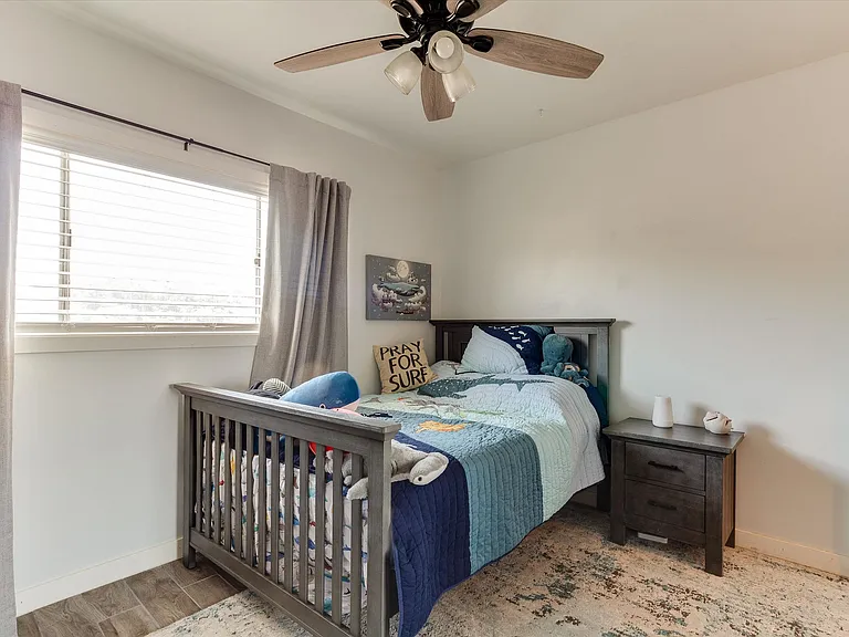 6108 Springvale Dr — Photo 29