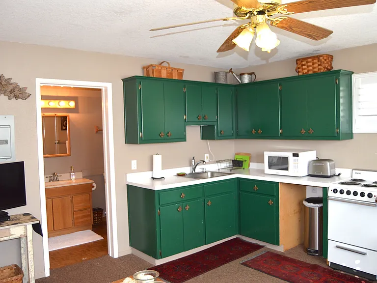 5640 Linne Rd — Photo 5