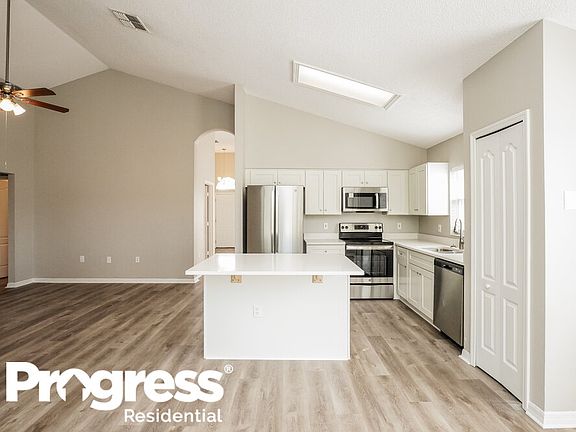 5th image of 4441 Andover Cay Blvd