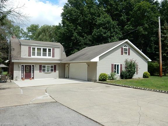 2nd image of 794 1/2 Golfview Ave