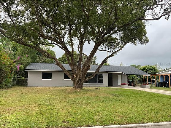 2nd image of 1518 Villa Marie Dr