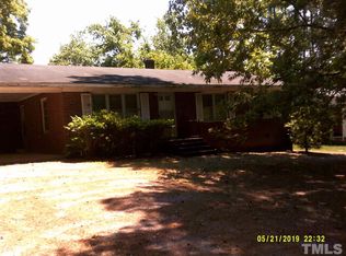 1511 Lynne Ave, Henderson, NC 27536