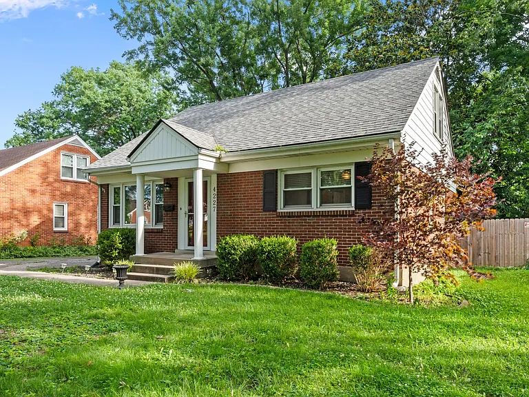 4227 Hillbrook Dr — Photo 2