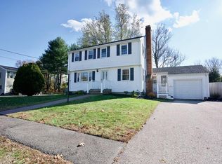 1 Hampshire Rd, Peabody, MA 01960