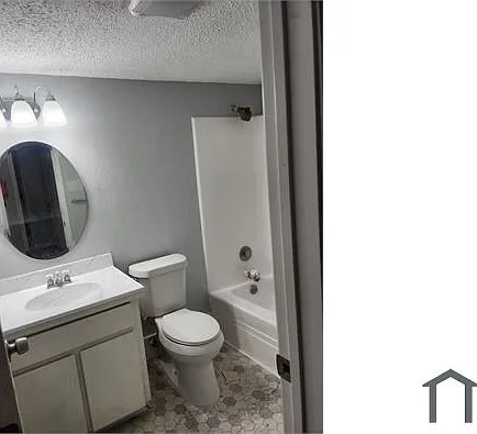 3243 Nacogdoches Rd #5 — Photo 11