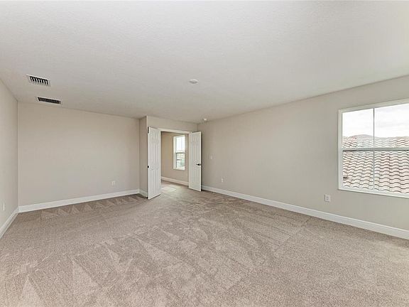 5th image of 13718 Heartwood Way