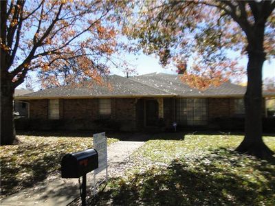 1044 Oak Meadow Ln, Desoto, TX, 75115
