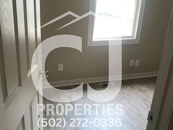5th image of 503 E Ormsby Ave #1B