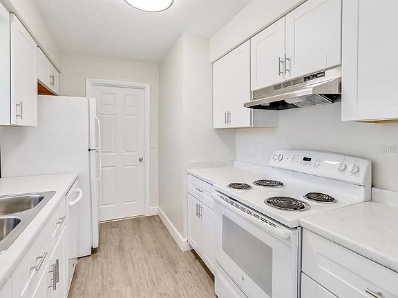 5th image of 5065 Bell Meade Dr