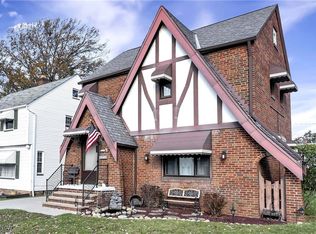 7716 Deerfield Dr, Parma, OH