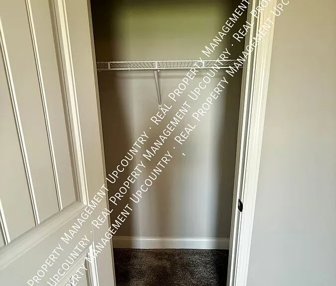 747 Shelburne Ln — Photo 11