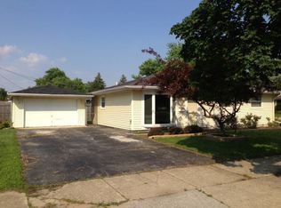 9425 Saric Dr, Highland, IN 46322