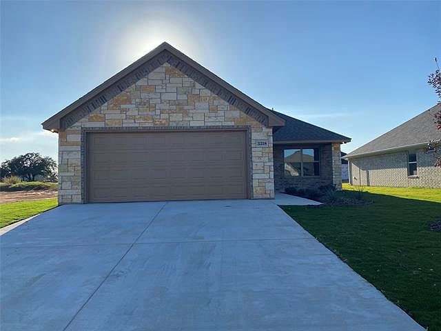 1st image of 3318 Arrow Creek Dr