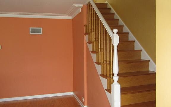 2nd image of 4455 N Sayre Ave