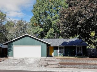 11387 SW Ironwood Loop, Tigard, OR 97223