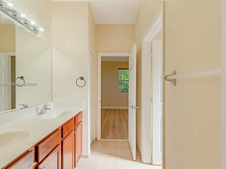 16946 SW 90th Terrace Cir — Photo 24