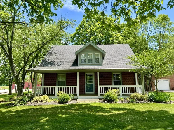 1891 N New Salem Finley Knob Rd, Salem, IN 47167