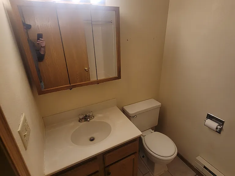 1709 La Crescent St #118 — Photo 7