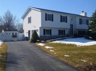 221 Tompkins Rd, Montgomery, NY 12549