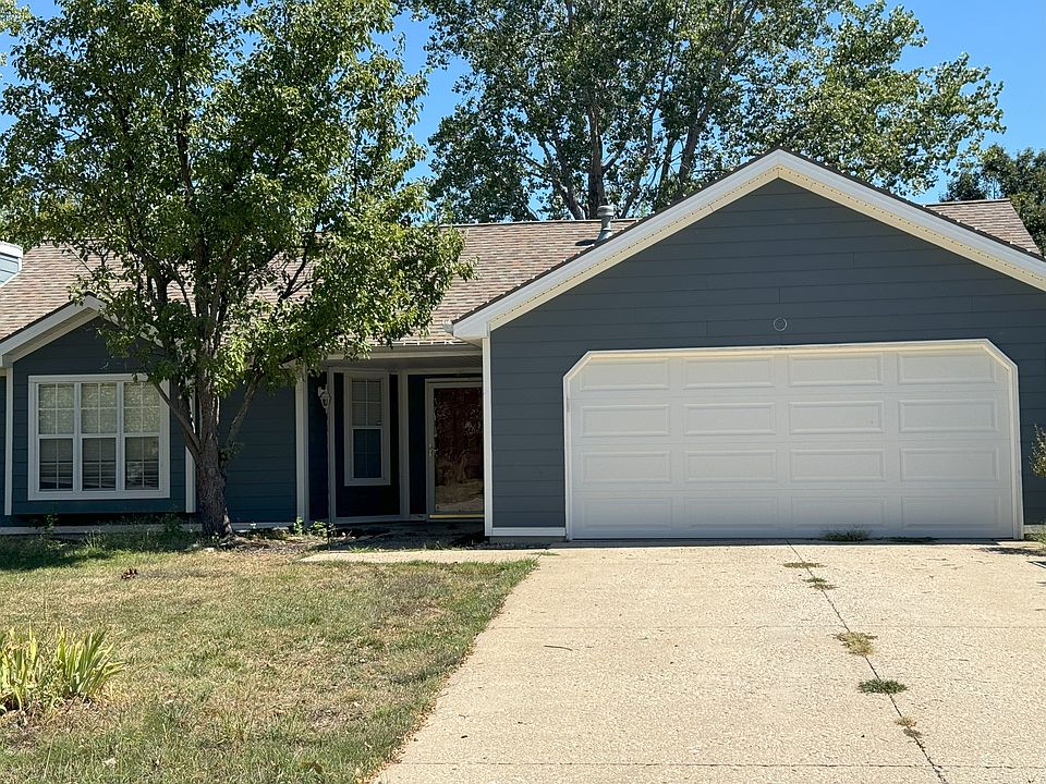 2 Car Garage