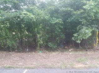 724 East Dr, Wagoner, OK 74467