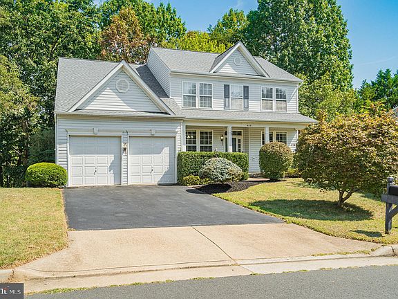 2nd image of 4110 Cardinal Crest Dr
