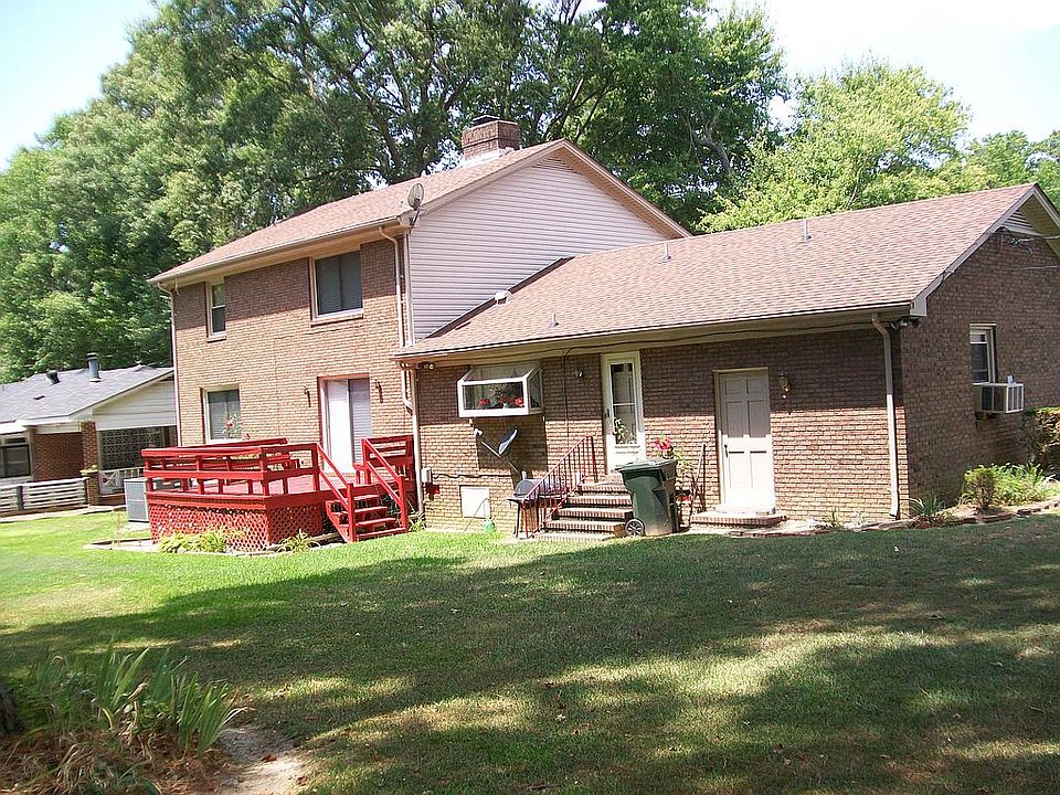 2nd image of 2313 Tranquil Dr SE