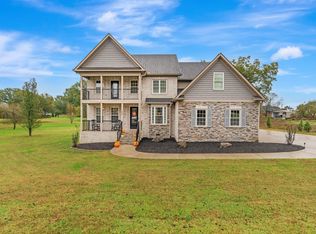 1688 Newport Pl, La Vergne, TN 37086
